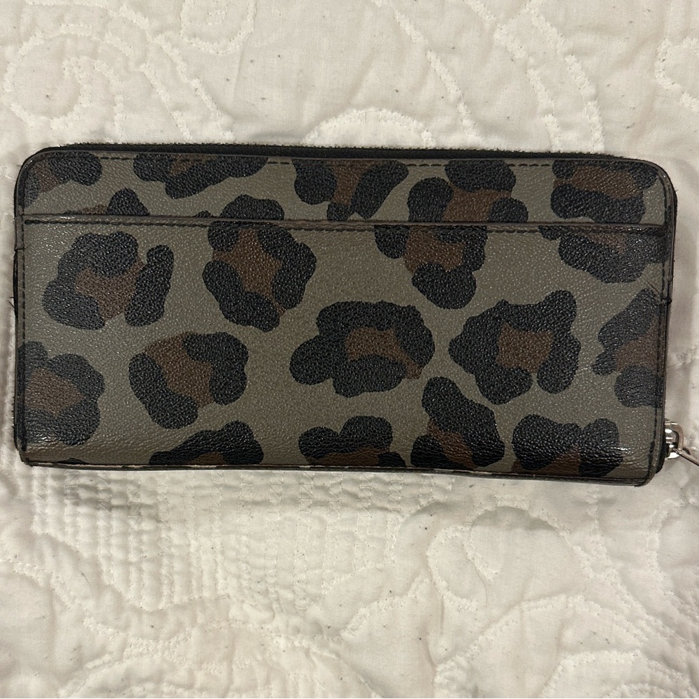 Coach Wallet - Picture 2 of 9